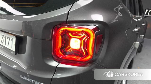 Jeep Renegade id 4232417 из Кореи 15