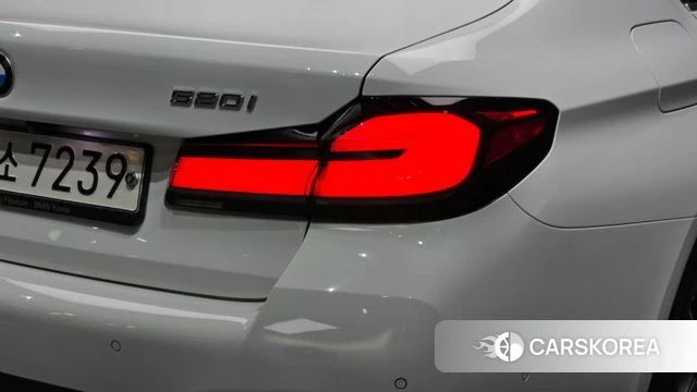 BMW 5 Series (G30) id 4683015 из Кореи 15