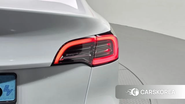 Tesla Model Y id 4757726 из Кореи 15