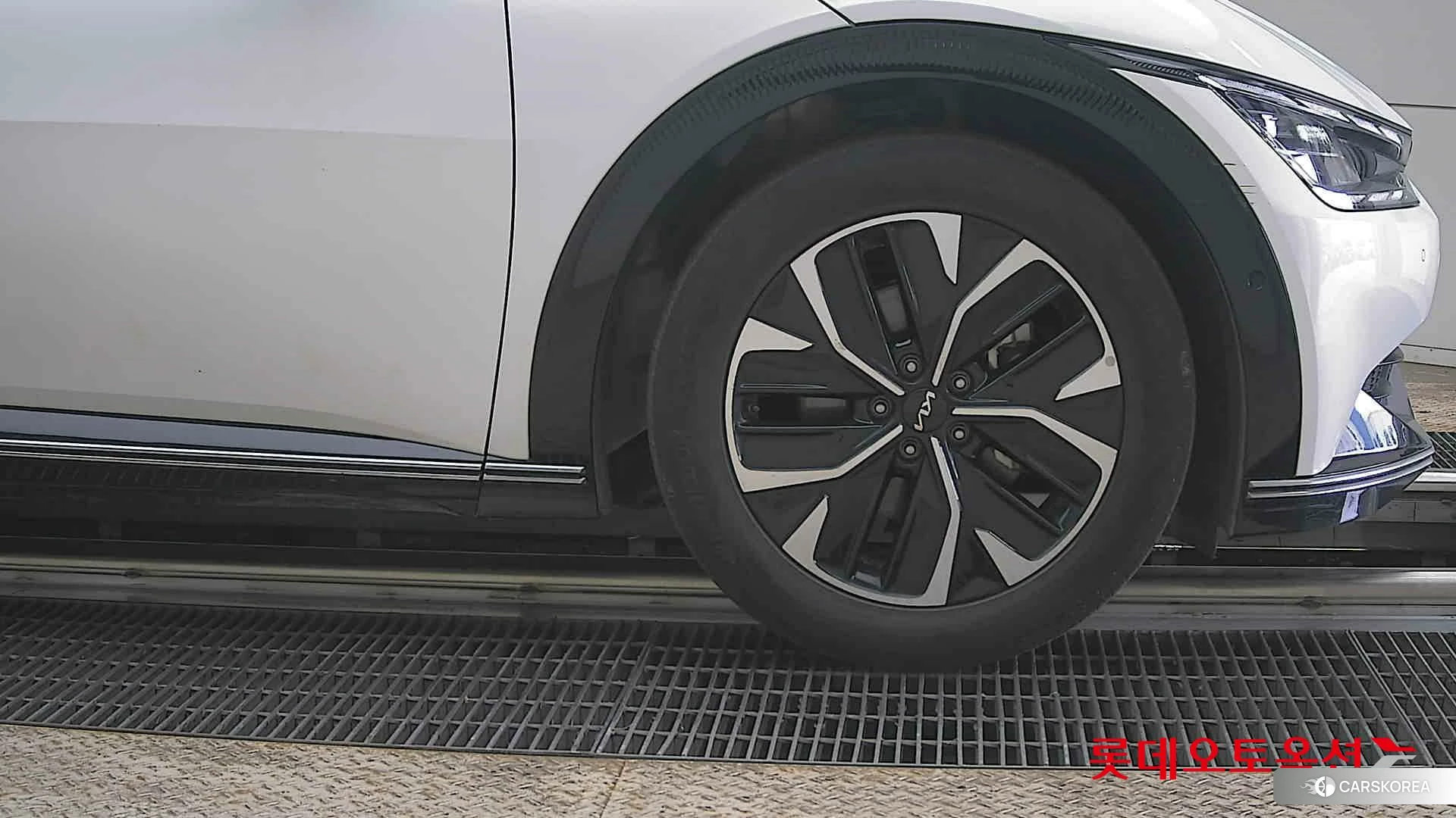 Kia EV6 id 3888370 из Кореи 15