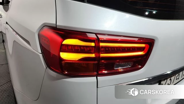 Kia The New Carnival id 4251072 из Кореи 15