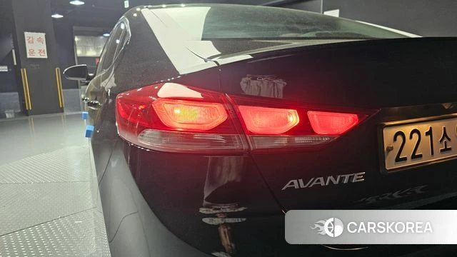 Hyundai Avante AD id 4305219 из Кореи 15