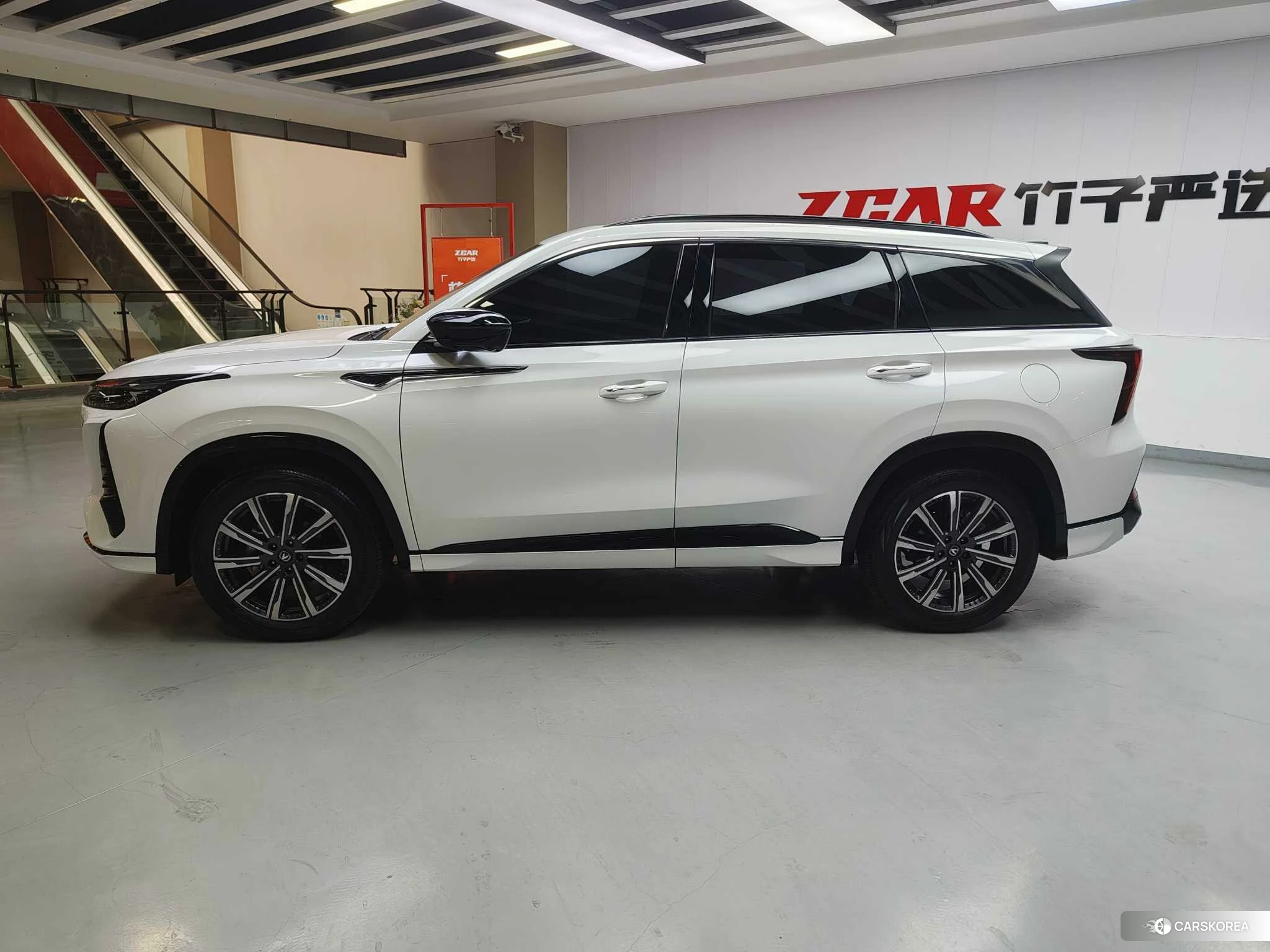 Chang'an CS75 PLUS id 4452627 из Китая 15
