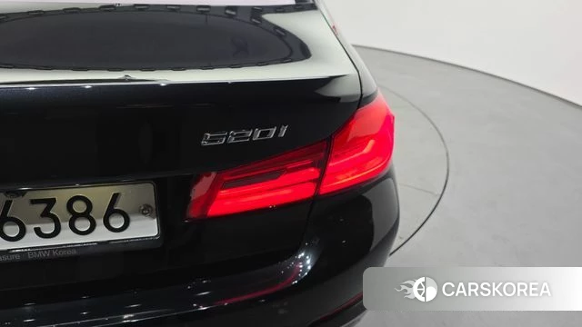 BMW 5 Series (G30) id 4203523 из Кореи 15