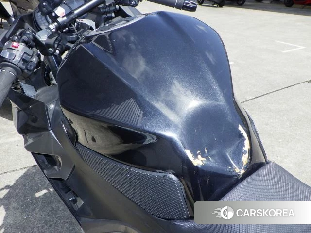 Kawasaki NINJA 400 ABS id 3946914 из Японии 15