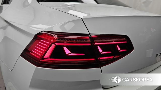 Volkswagen Passat GT (B8) id 4697864 из Кореи 15
