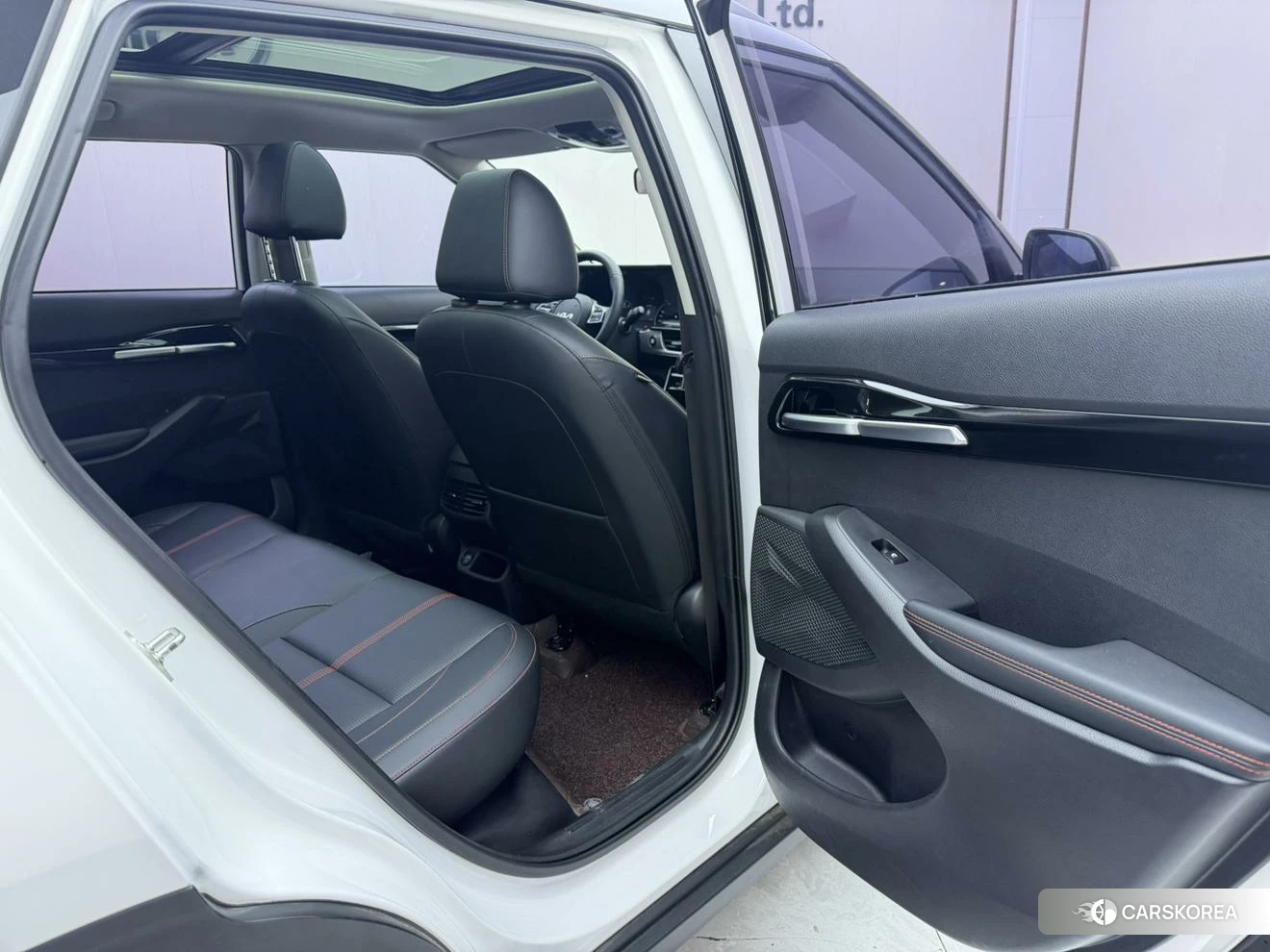 Kia KX3 id 4486299 из Китая 15