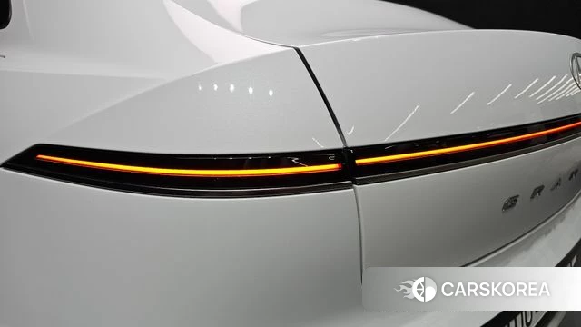 Hyundai Grandeur Hybrid (GN7) id 4602469 из Кореи 15