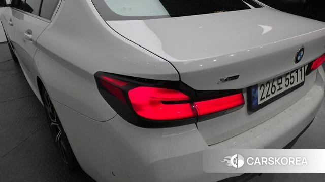 BMW 5 Series (G30) id 4309829 из Кореи 15