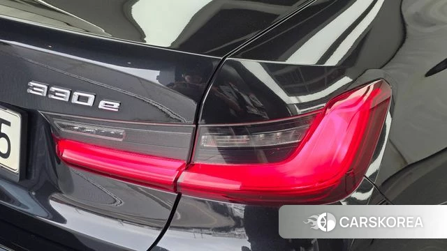 BMW 3 Series (G20) id 4594338 из Кореи 15