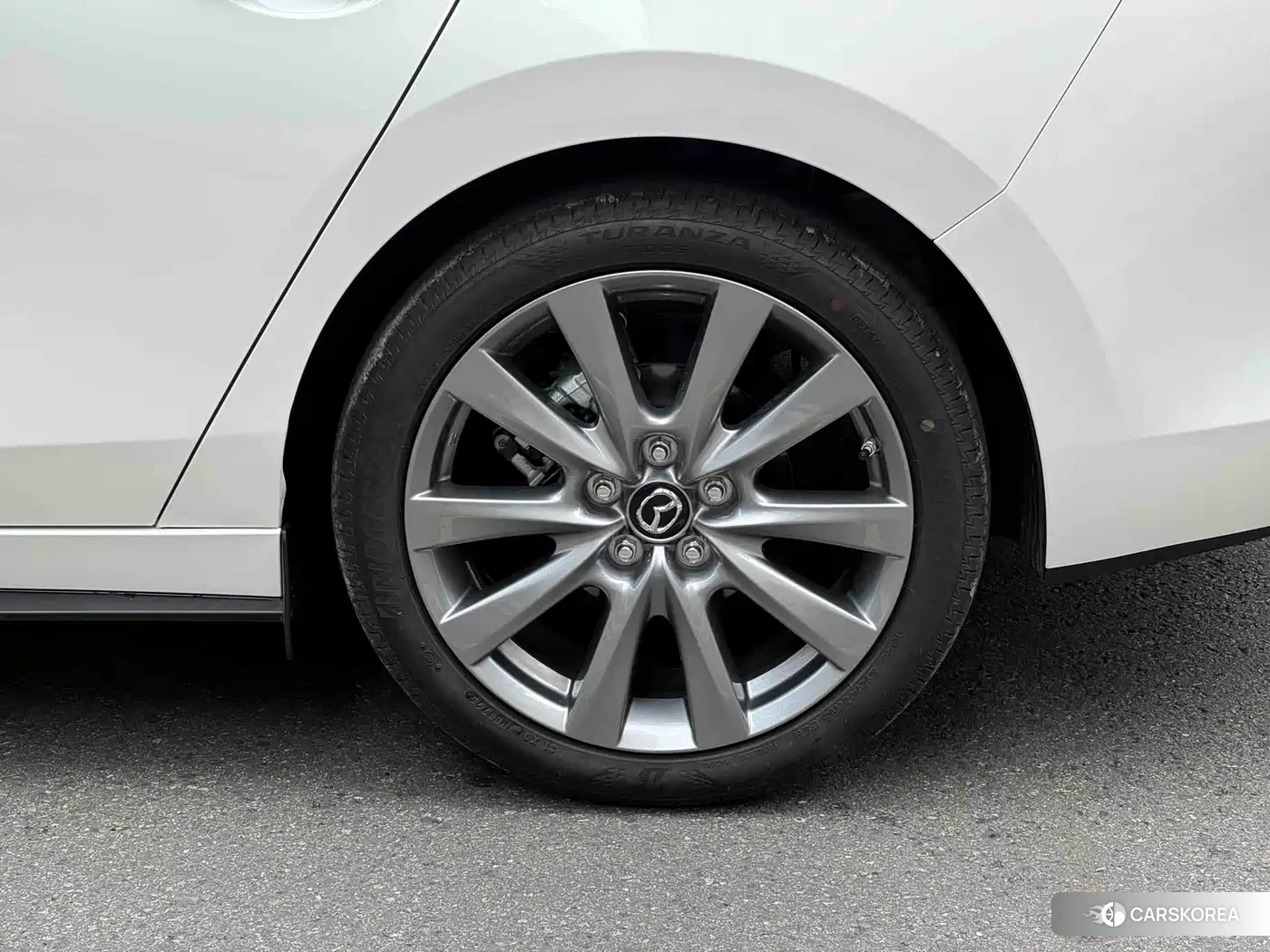 Mazda 3 id 4538682 из Китая 15