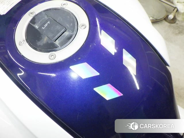 Suzuki GLADIUS 400 id 4205981 из Японии 15