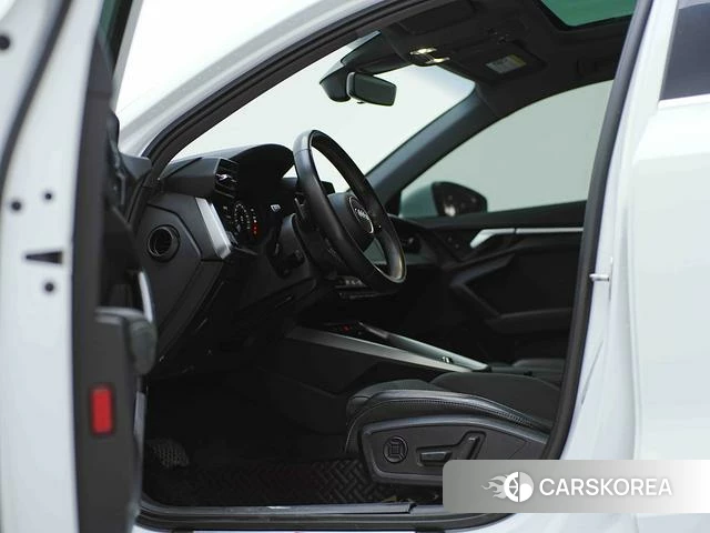 Audi A3 id 4277297 из Китая 15