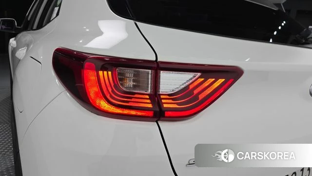 Kia Stonic id 4937218 из Кореи 15