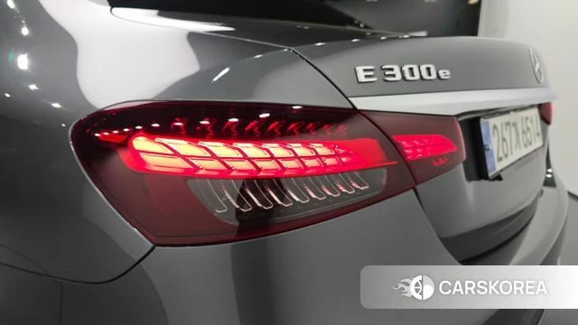 Mercedes-Benz E-Class W213 id 4201256 из Кореи 15