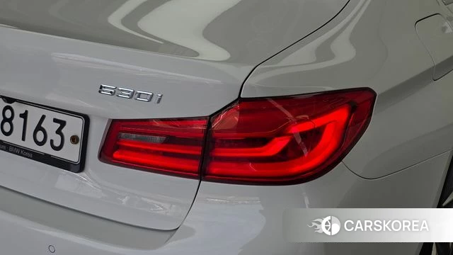 BMW 5 Series (G30) id 4471711 из Кореи 15