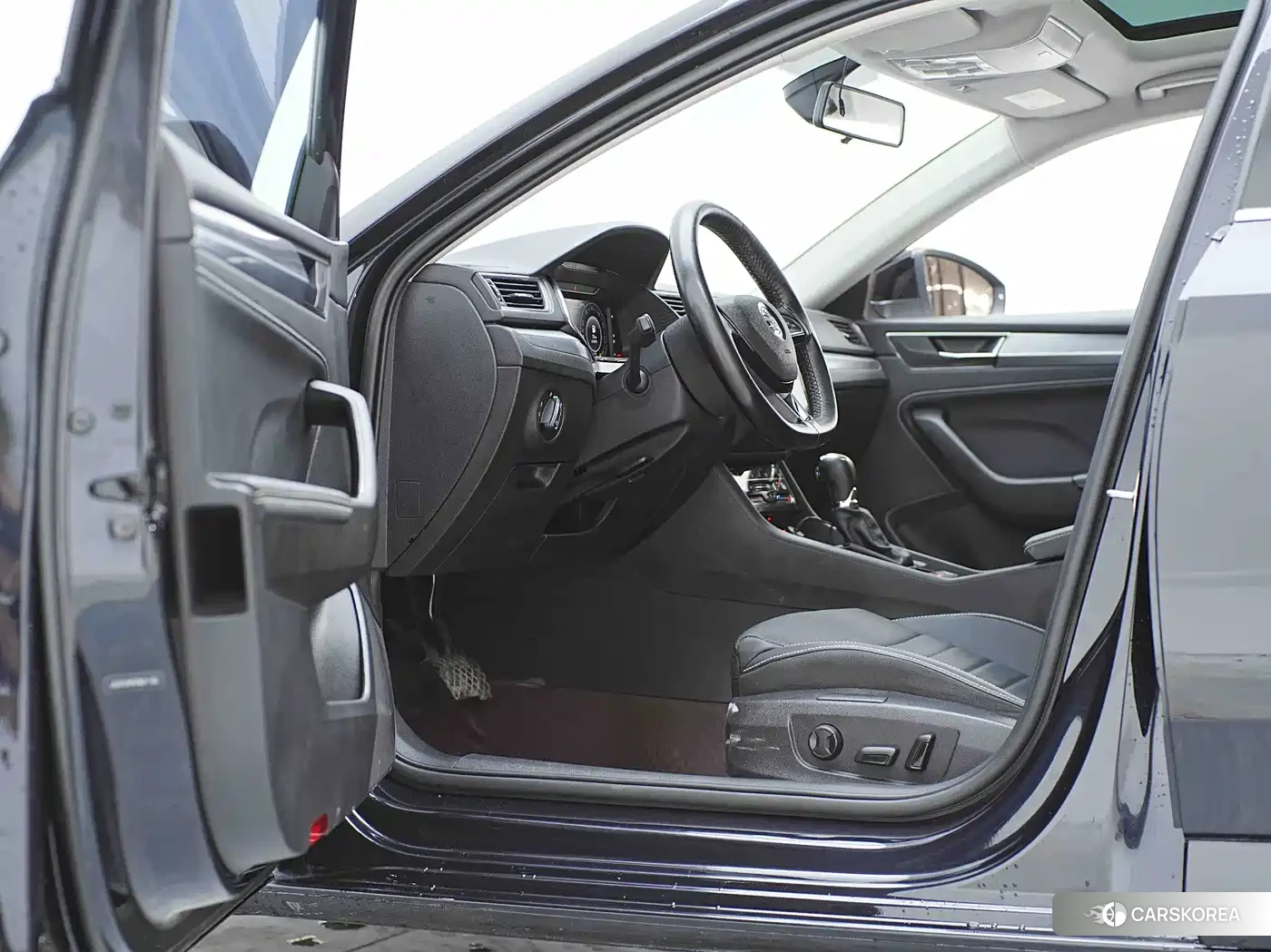 Skoda Superb id 4583717 из Китая 15