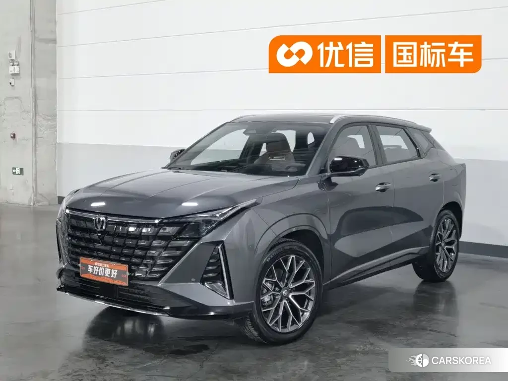 Chang'an UNI-Z New Energy id 4679715 из Китая 15