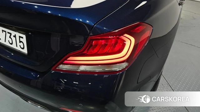 Genesis G70 id 4188684 из Кореи 15