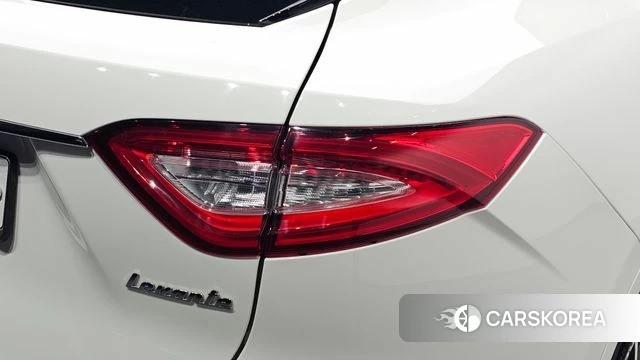 Maserati Levante id 4856298 из Кореи 15