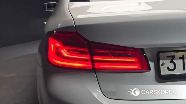 BMW 5 Series (G30) id 4722058 из Кореи 15