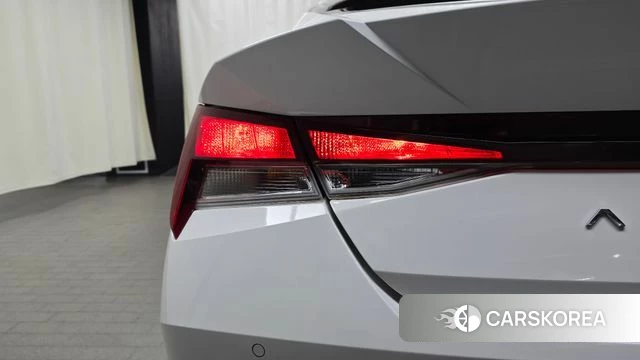 Hyundai Avante Hybrid (CN7) id 4506397 из Кореи 15