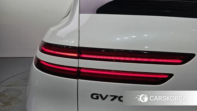 Genesis GV70 id 4444618 из Кореи 15