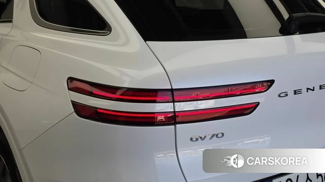 Genesis GV70 id 4778972 из Кореи 15