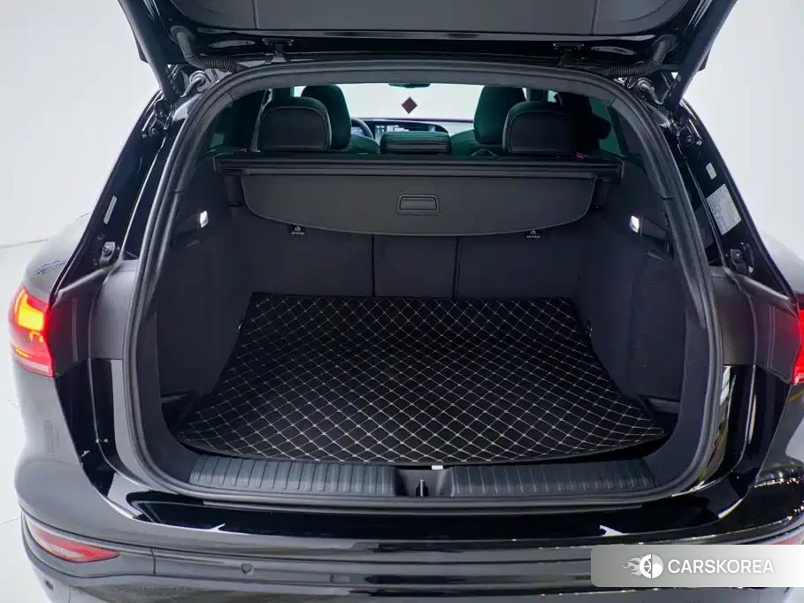 Audi Q6L e-tron id 4674514 из Китая 15
