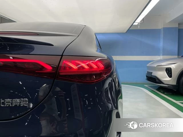 Mercedes-Benz EQE id 4366167 из Китая 15