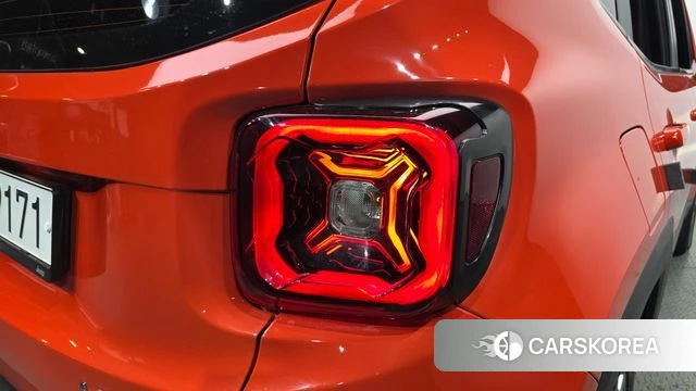 Jeep Renegade id 4895171 из Кореи 15