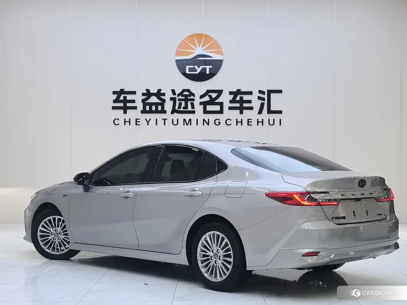 Toyota Camry id 4628119 из Китая 15