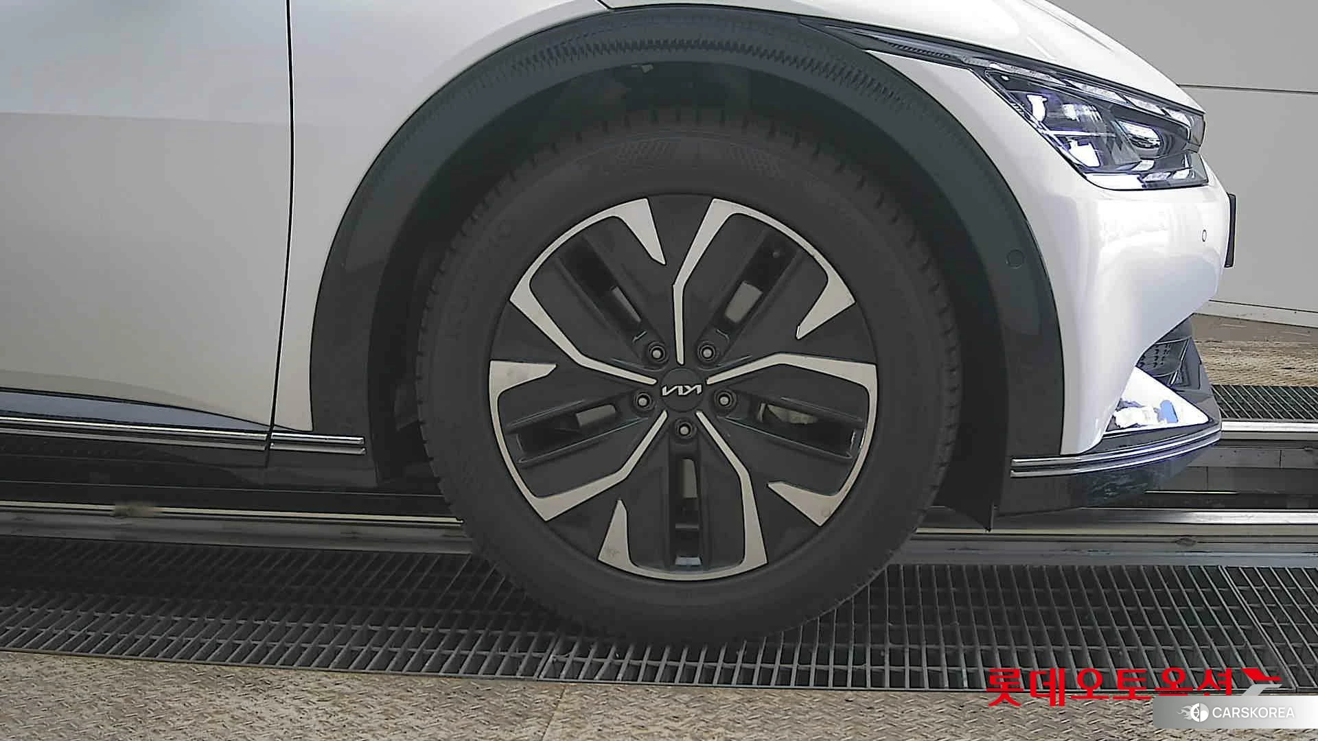 Kia EV6 id 3875712 из Кореи 15