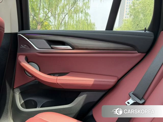 BMW X3 id 4313877 из Китая 15