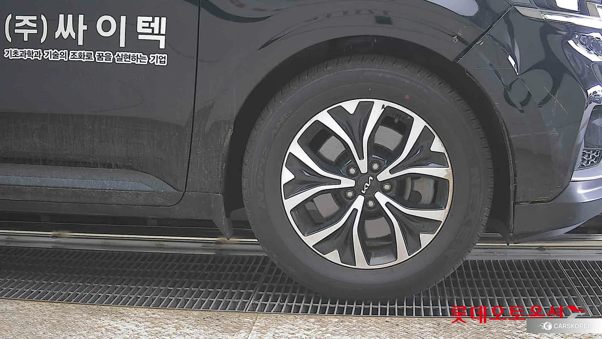 Kia Carnival id 3869415 из Кореи 15