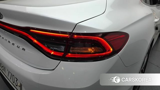 Hyundai Grandeur IG id 4930799 из Кореи 15