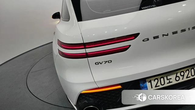 Genesis GV70 id 4489678 из Кореи 15