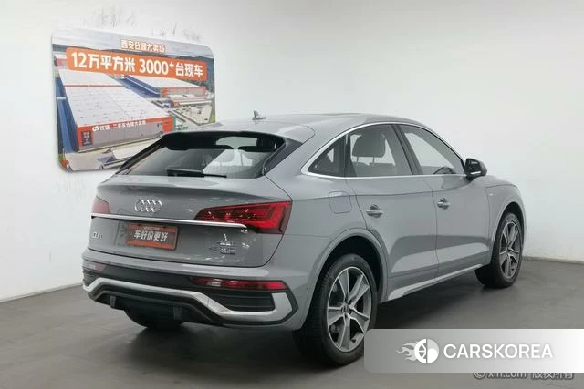 Audi Q5L Sportback id 4210702 из Китая 13