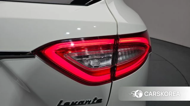 Maserati Levante id 4619809 из Кореи 15