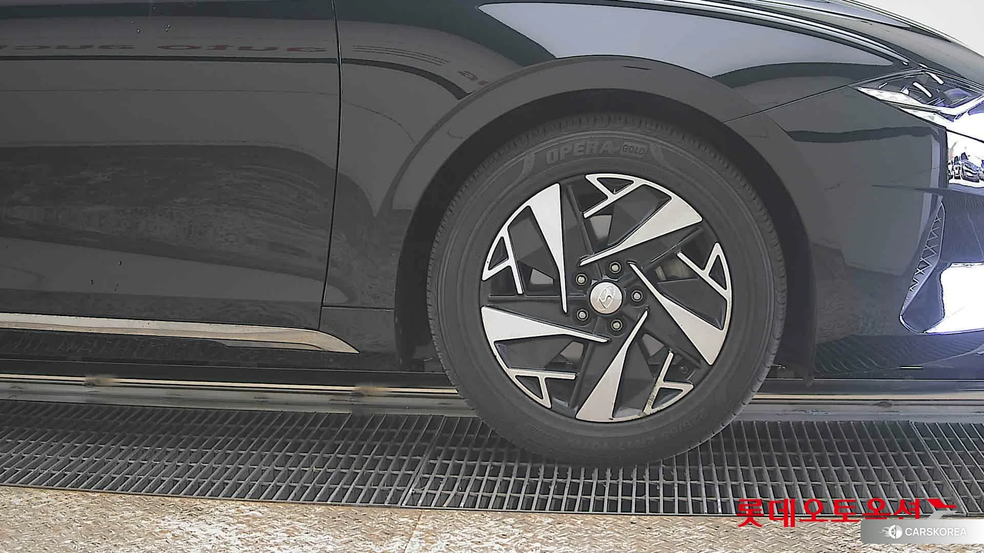 Hyundai Grandeur Hybrid id 3869281 из Кореи 15