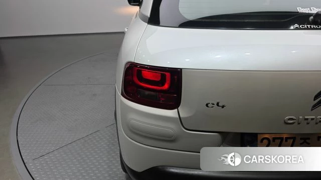 Citroen / DS C4 Cactus id 4417311 из Кореи 15