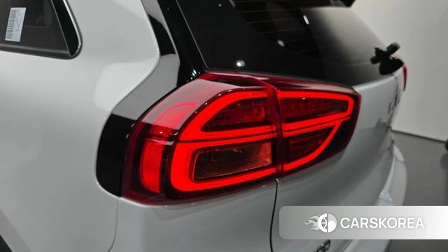 Kia Niro EV id 4293656 из Кореи 15