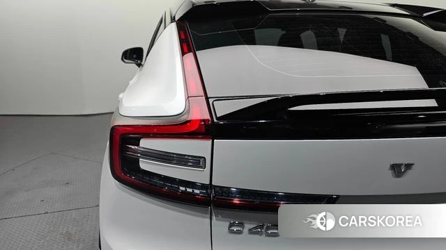 Volvo C40 Richards id 4231356 из Кореи 15