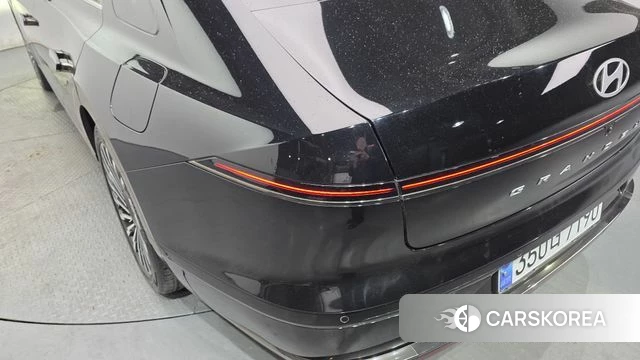 Hyundai Grandeur Hybrid (GN7) id 4302881 из Кореи 15