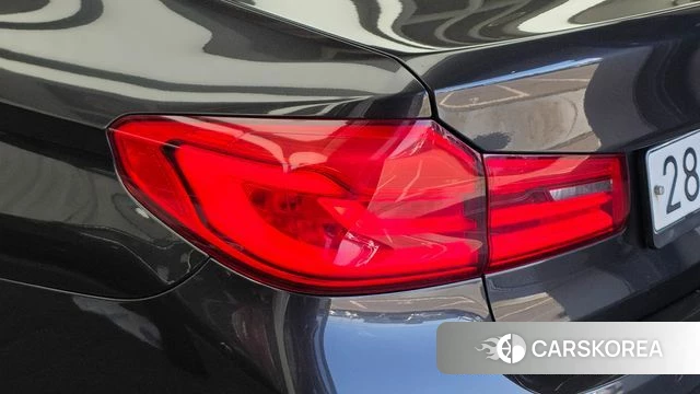 BMW 5 Series (G30) id 4937256 из Кореи 15