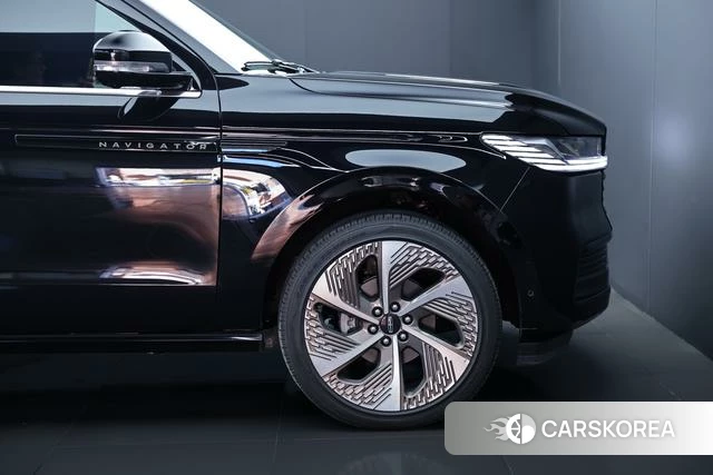 Lincoln Navigator id 3920717 из Китая 15