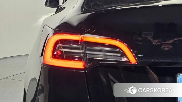 Tesla Model Y id 4381778 из Кореи 15