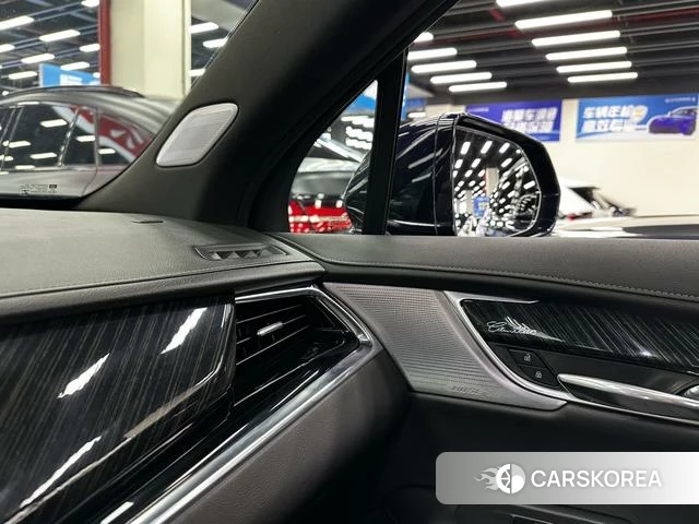 Cadillac XT6 id 4212372 из Китая 15