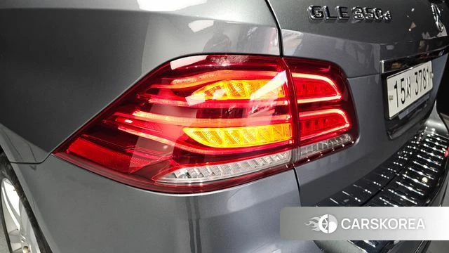 Mercedes-Benz GLE - Class W166 id 4384801 из Кореи 15
