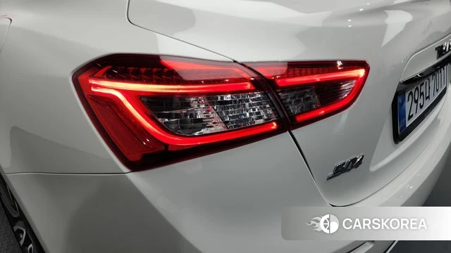 Maserati Ghibli id 4203882 из Кореи 15